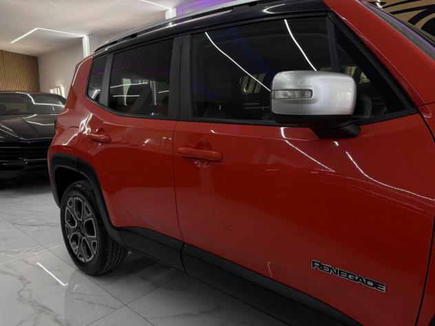 Jeep Renegade 2.0 Mjt 140CV Limited Full Opt - Foto 4