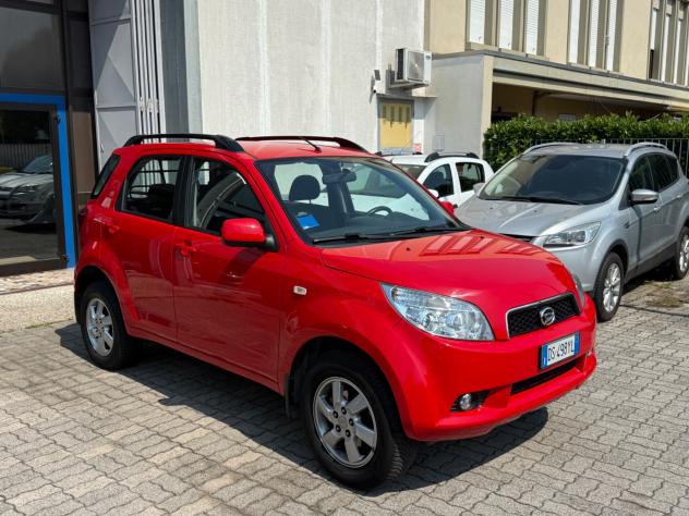 Daihatsu Terios GARANZIA COMPLETA 1.5 4WD SX Green Powered - Foto 8