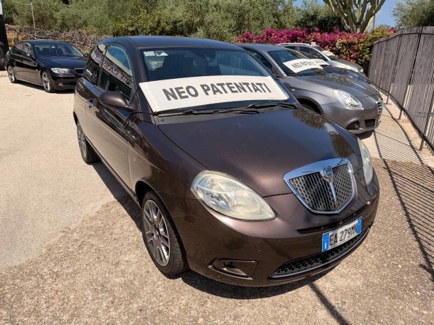 Lancia Ypsilon 1.3 MJT 75 CV Platino - Foto 7