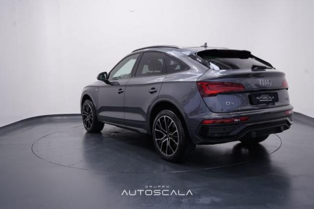 AUDI Q5 SPB 40 TDI quattro S tronic S line Black Line rif. 22581112 - Foto 4