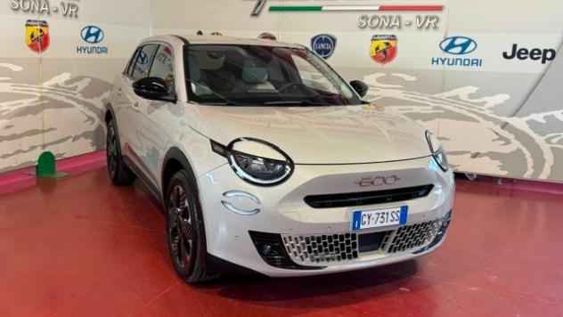 FIAT 600 (2023--) 600 Hybrid 100 CV DCT MHEV La Prima