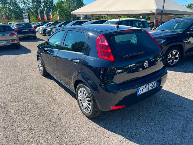 Fiat Punto 1.3 MJT II S&S 95 CV - Foto 5