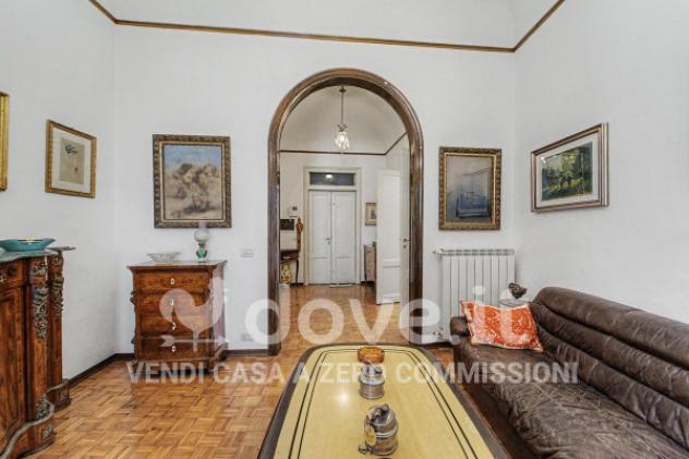 Casa indipendente di 200 m² con più di 5 locali in vendita a Modica - Foto 8