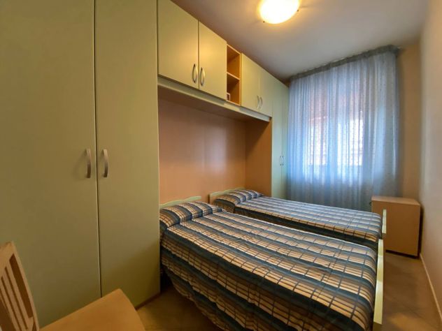 ELEGANTE APPARTAMENTO CON MANSARDA TERRAZZO E BOX - Foto 6