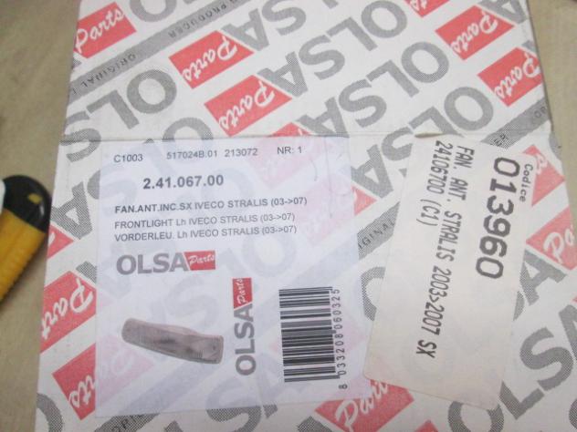 14424041 FRECCIA INDICATORE DI DIREZIONE PARAURTI ANTERIORE SINISTRO OLSA IVECO STRALIS 540/601 RICAMBIO NUOVO BIANCA - Foto 2