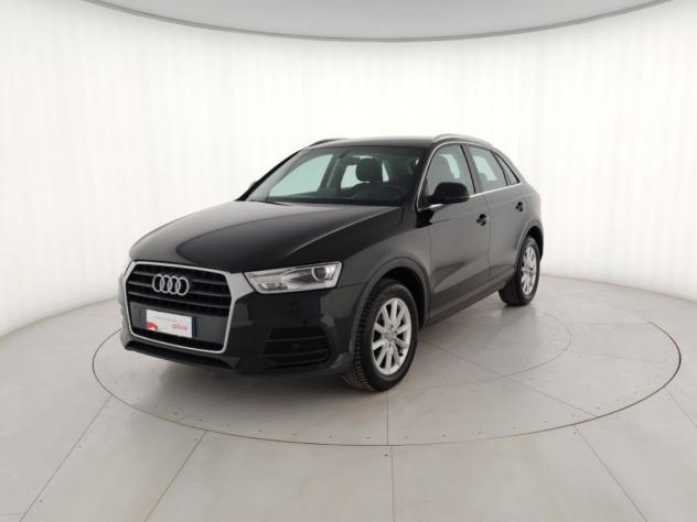 Audi Q3 2.0 TDI 120cv Business