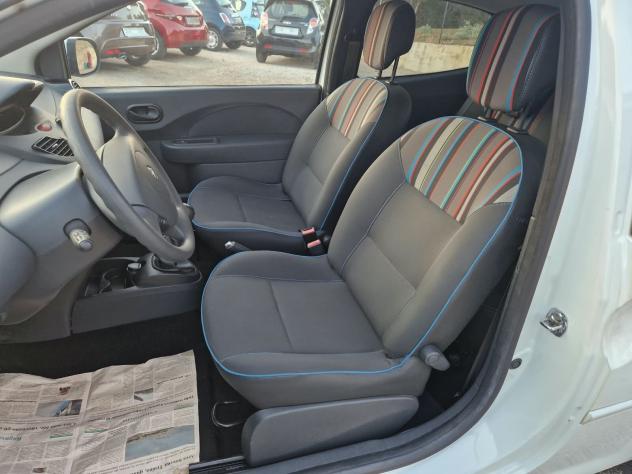 Renault Twingo 1.2 16V Live - Foto 10