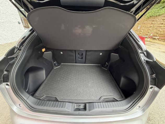 Toyota Yaris Cross Hybrid 2023 – 14.200 km – Garanzia Ufficiale - Foto 10