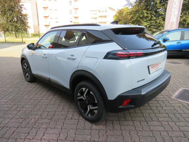 Peugeot 2008 PureTech 100 S&S Allure con PACK NAVIGATION & ACCESS - Foto 5