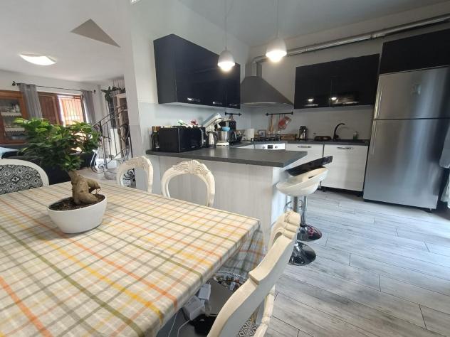 Villetta a schiera in vendita a Avenza - Carrara 200 mq Rif: 1330476 - Foto 9