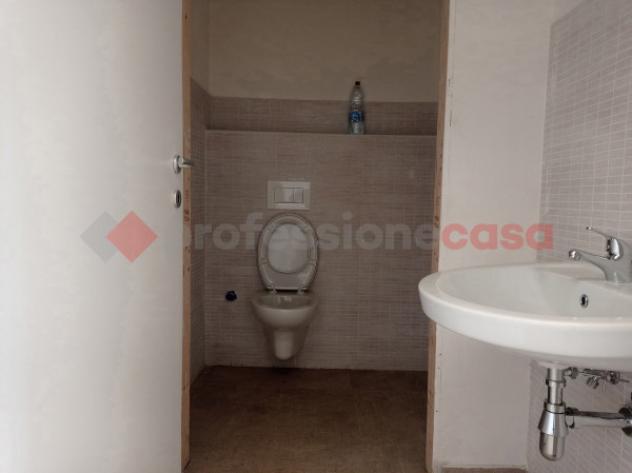 Immobile di 110 m² con 1 locale in vendita a Paruzzaro - Foto 11
