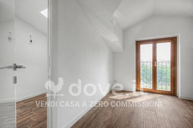 Villetta a schiera di 217 m² con più di 5 locali e box auto in vendita a Pogliano Milanese - Foto 17