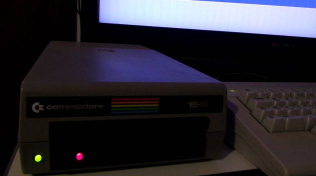 Lettore floppy Commodore 1541 (Alps Electric) completo - Foto 2