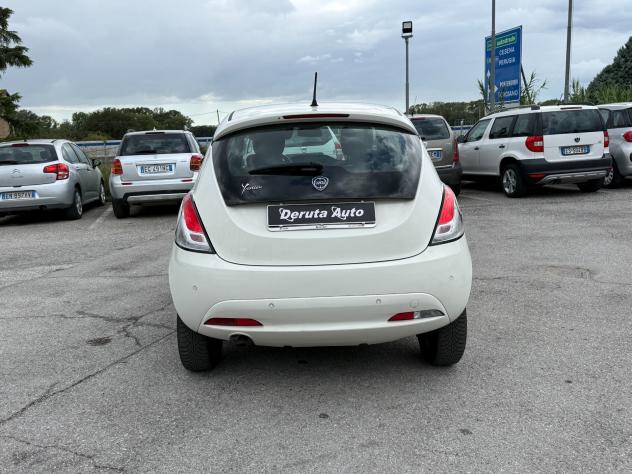 Lancia Ypsilon 0.9 TwinAir 85 CV 5 porte Metano Ecochic Gold - Foto 4