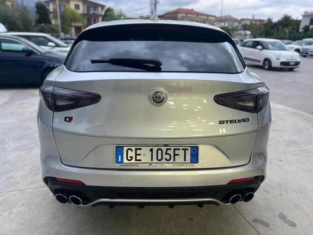 Alfa Romeo Stelvio 2.9 Bi-Turbo V6 510 CV AT8 Quadrifoglio - Foto 6