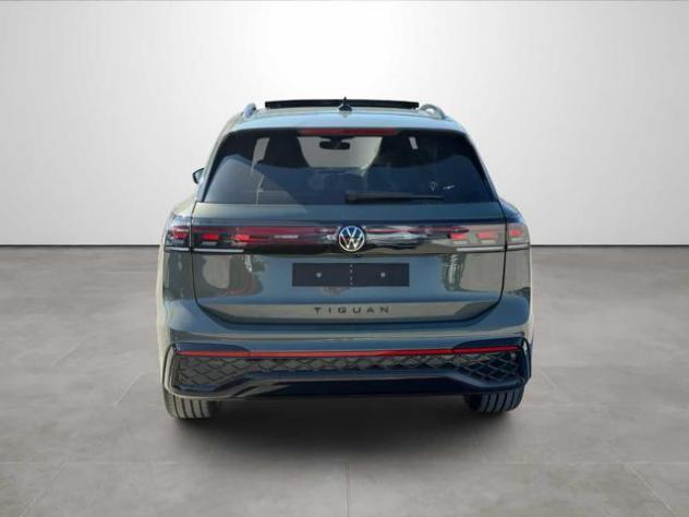 VOLKSWAGEN Tiguan 1.5 eTSI 150 CV ACT DSG R-Line Plus rif. 24151862 - Foto 5