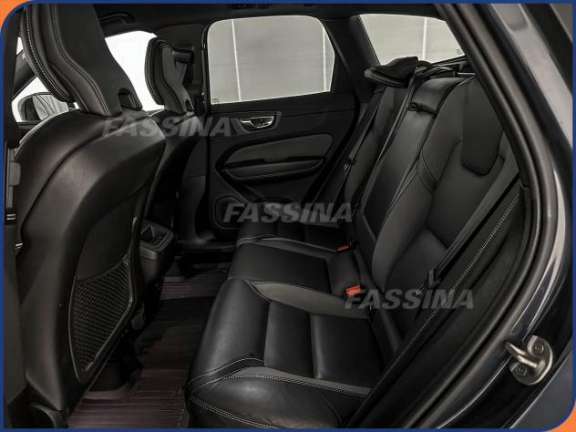 Volvo XC60 XC60 2.0 b4 R-design auto - Foto 10