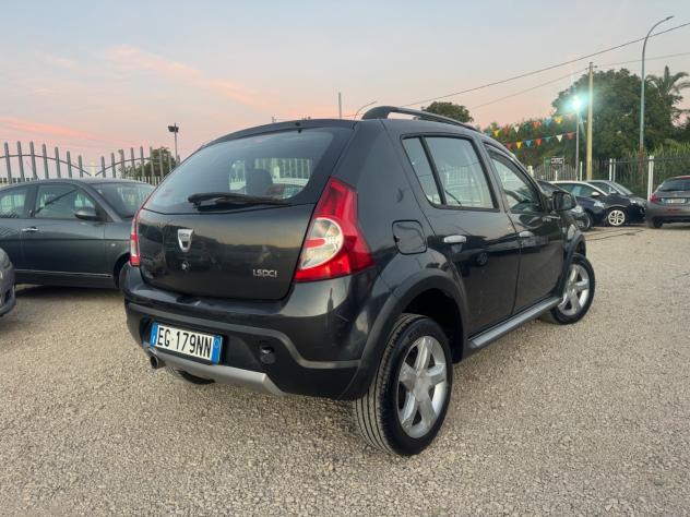 Dacia Sandero Stepway 1.5 dCi 90CV - Foto 6