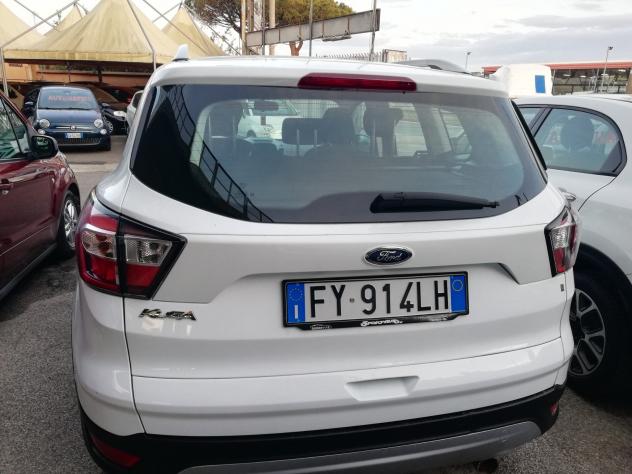 Ford Kuga 2.0 TDCI 120 CV S&S 2WD Titanium - Foto 4
