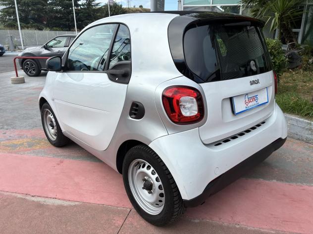 smart fortwo 70 1.0 52kW youngster twinamic - Foto 3
