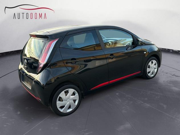 Toyota Aygo Aygo 1.0 VVT-i 69 CV 5 porte x-wave - Foto 8