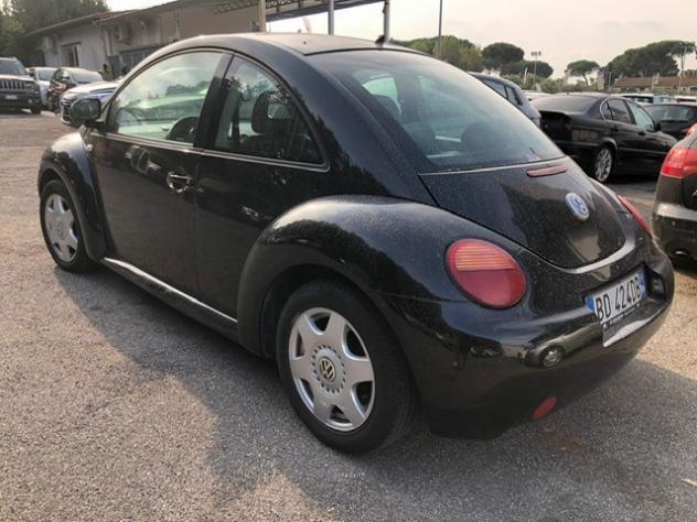 Volkswagen New Beetle 2.0 GPL - Foto 3