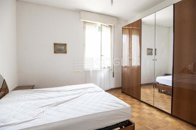 Appartamento con balcone e garage libero ed abitabile - Foto 14