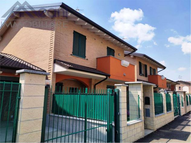 600 - BELLISSIMA VILLA CON GIARDINO! VENDUTA! - Foto 7