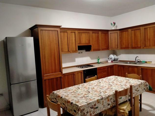Camera singola grande a Urbino zona Scienze Motorie Ospedale Euro 260