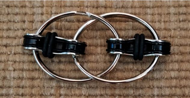 Flippy Chain Fidget