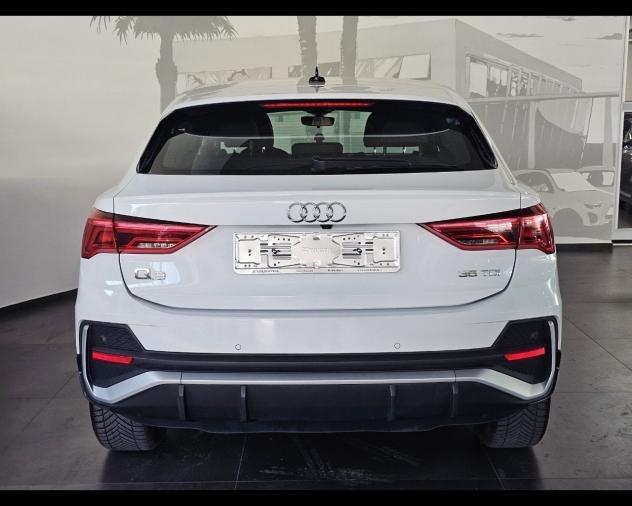 Audi Q3 2ª serie SPB 35 TDI S tronic S line edition - Foto 6