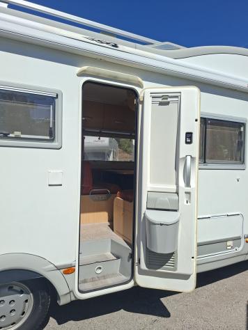 CAMPER ARCA DUCATO MANSARDATO 7 POSTI DINETTE LETTI CASTELLO CLIMATIZZATORE FOTOVOLTAICO CAMPEGGIO USATI GENERALI 1760 - Foto 5