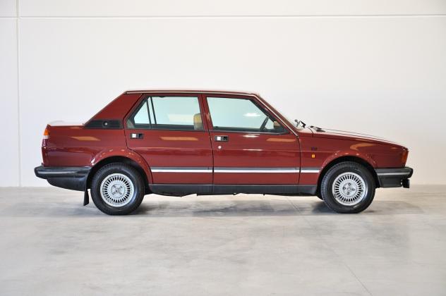 Alfa Romeo Giulietta 1.6 targhe nere MI - Foto 8