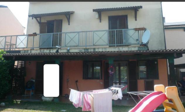 Immobile in asta di 370 m², box auto in vendita a Castiraga Vidardo - Foto 7
