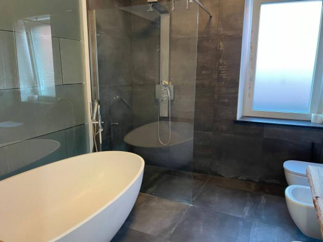 Casa indipendente di 188 m² con più di 5 locali in vendita a Verona - Foto 7