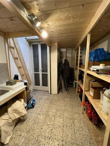 Negozio ristrutturato in zona residenziale - Foto 7