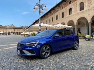 Amore e incontri Genova - Passaggio in auto gratis