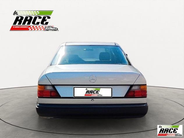 MERCEDES - 250D - Foto 5