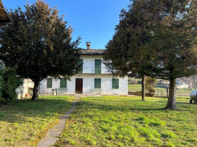 Cascinale Panoramico con magazzini box , stalla e 15.000 mq di terreni agricoli Luserna San Giovanni - Foto 2
