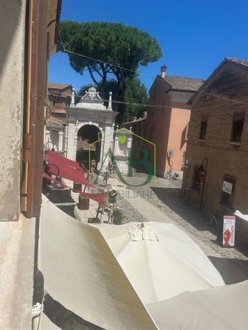 Trilocale nel cuore del centro storico - Foto 3