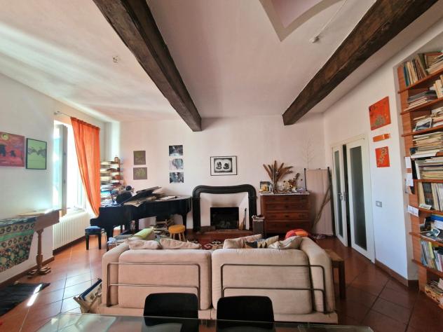 Quadrilocale in vendita a Sarzana