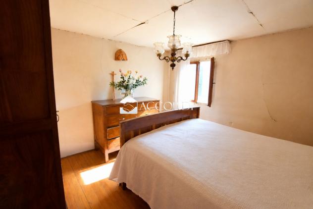 CASA AFFIANCATA di 5 vani e di 285 mq (TREVIGNANO) rif. PS101C - Foto 8