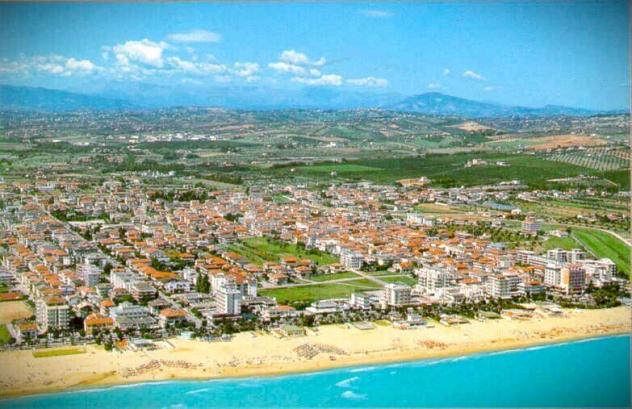 Albergo in vendita a Alba Adriatica
