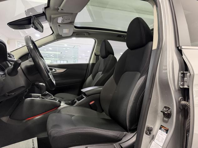Nissan Qashqai 1.3 DIG-T 160 Tekna DCT - Foto 8