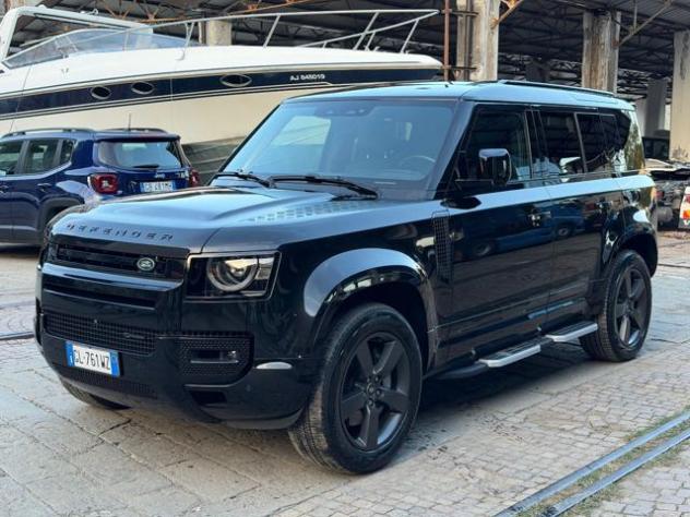 LAND ROVER Defender 110 3.0D I6 300 CV AWD Auto X-Dynamic HSE rif. 24143759