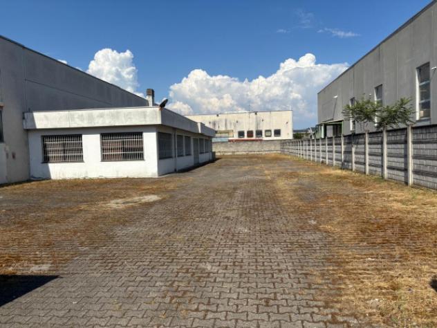 Immobile di 2400 m² con 3 locali in vendita a Legnano - Foto 17