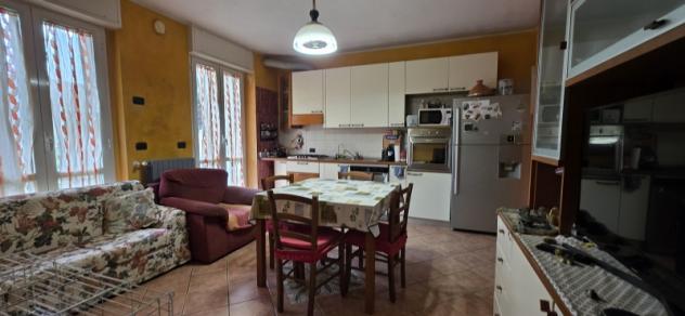 Appartamento 75 mq in Vendita a Desio con box e giardino - Foto 4
