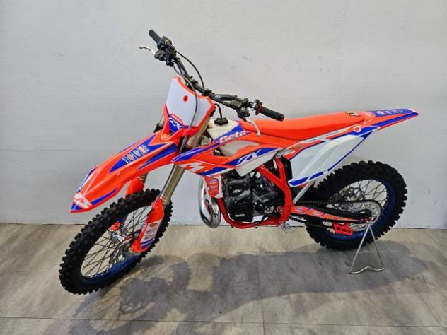 BETAMOTOR RX 300 2T 2025 - Foto 2