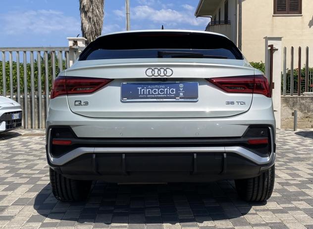 Audi Q3 SPB S line interno ed esterno 2.0 TDI 150CV s-tronic 35 - Foto 5