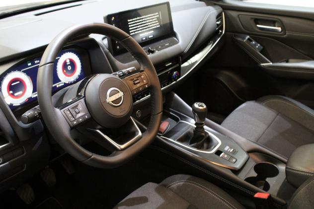 Nissan Qashqai MHEV 140 CV N-Connecta - Foto 8